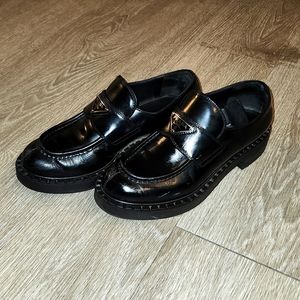 Prada leather Loafers